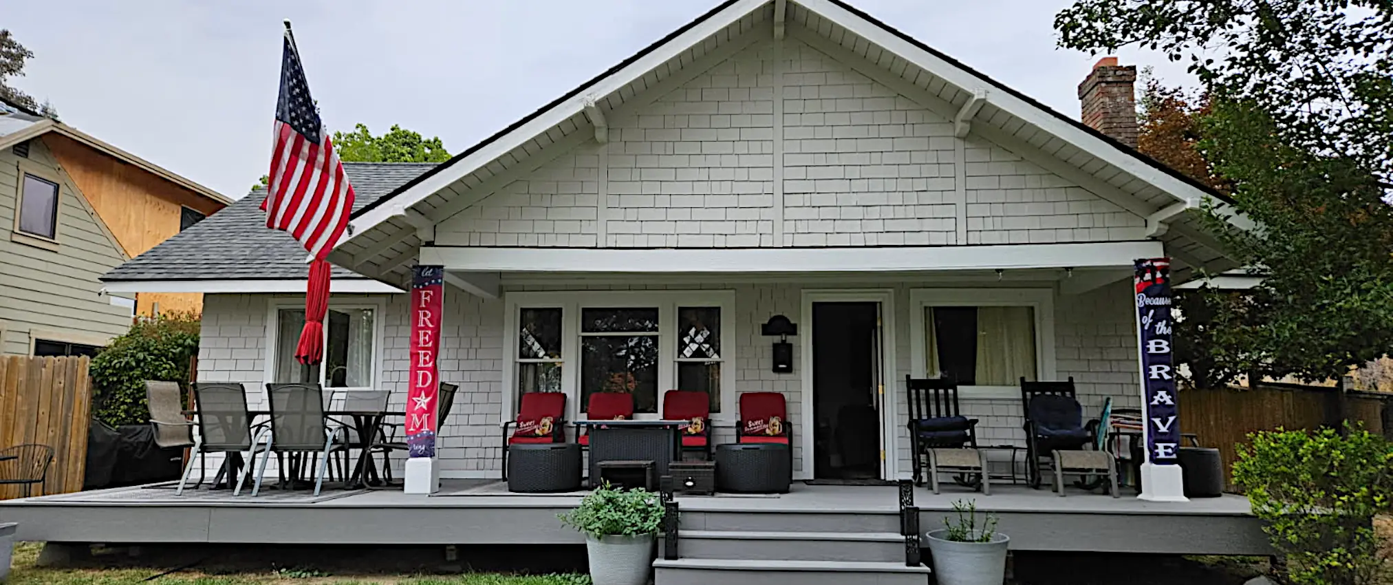 Cozy getaway cottage on famous Coeur d' Alene lake