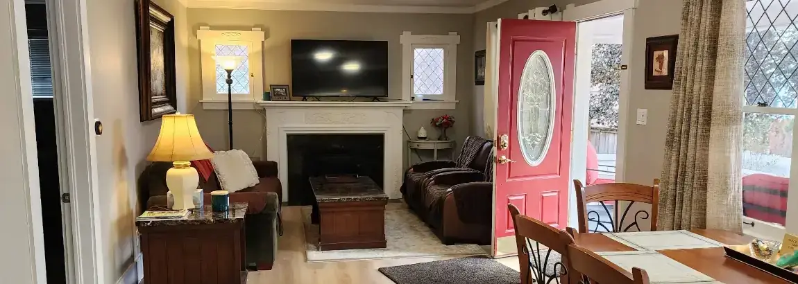 Lakeshore Cottage Living Room